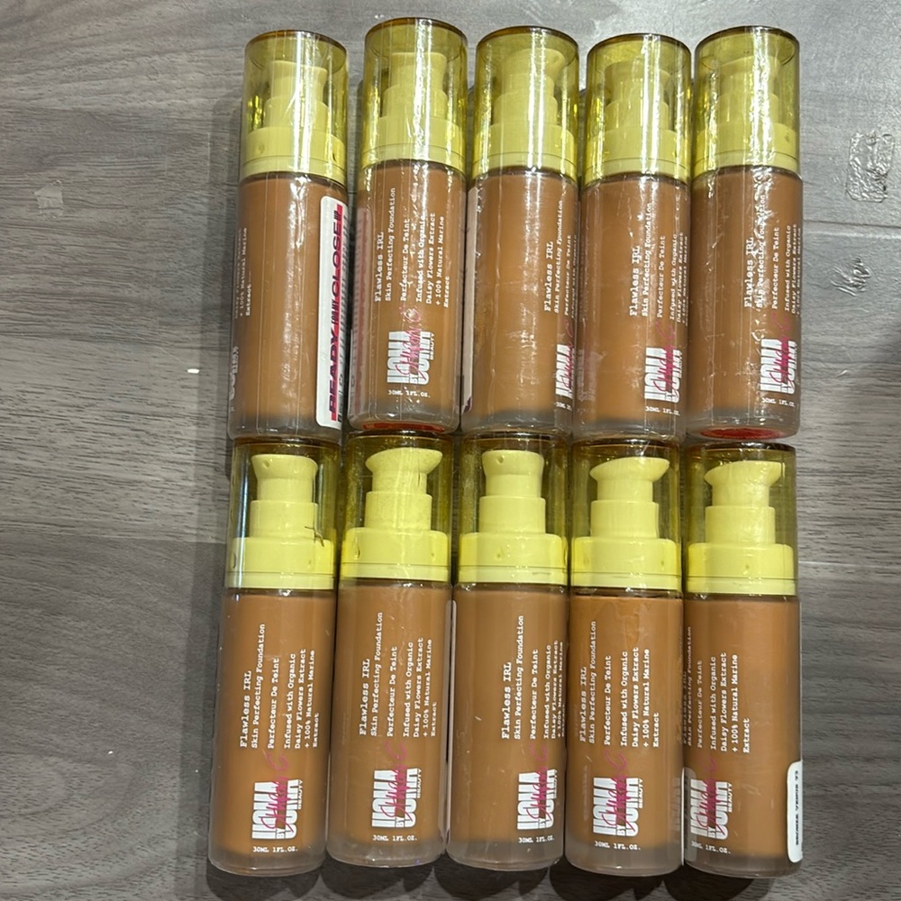 10 bottles of Uoma Flawless IRL Foundation - Deep Brown Shades t3 bronze Venus